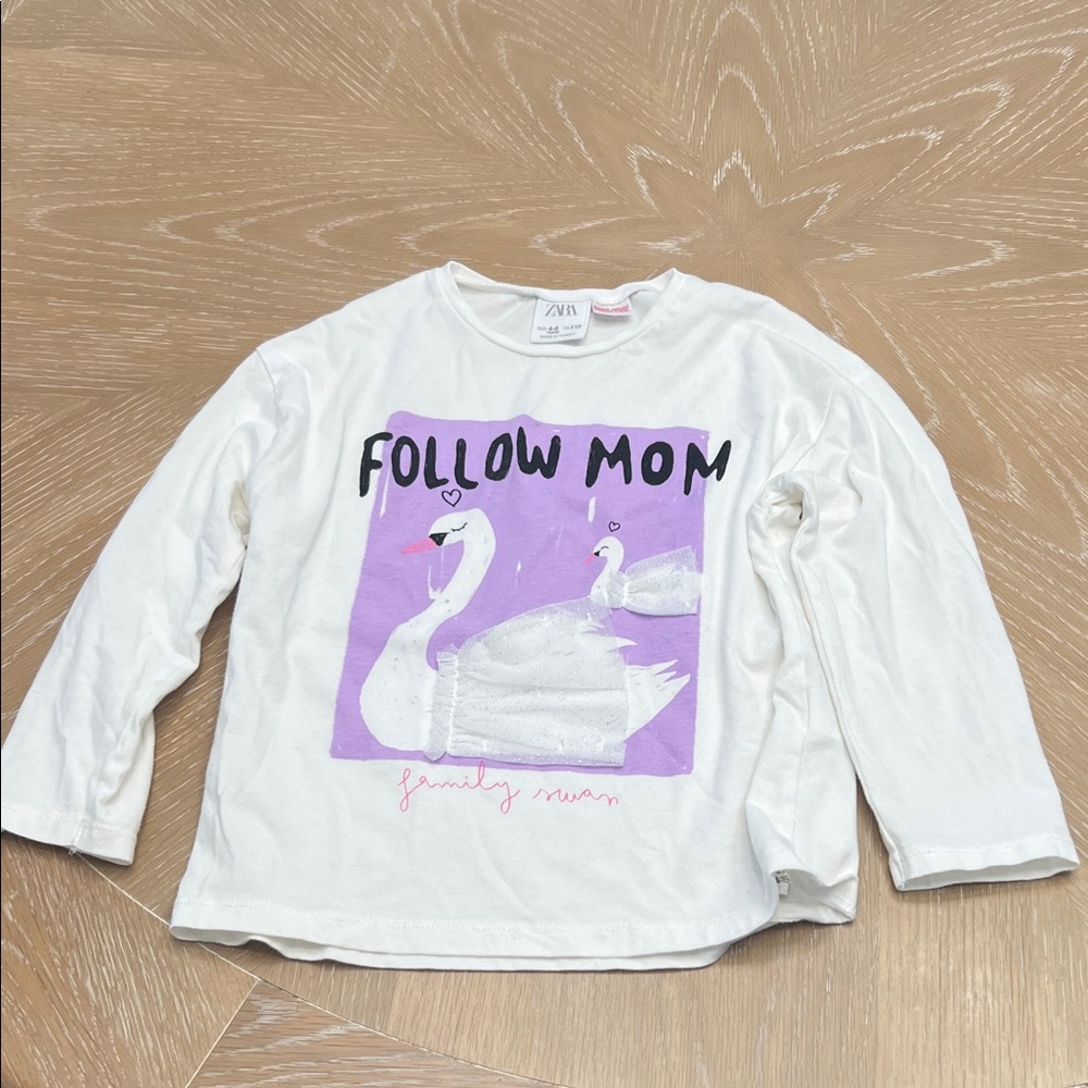 Zara Kids Long Sleeve White and Purple Swan Tee